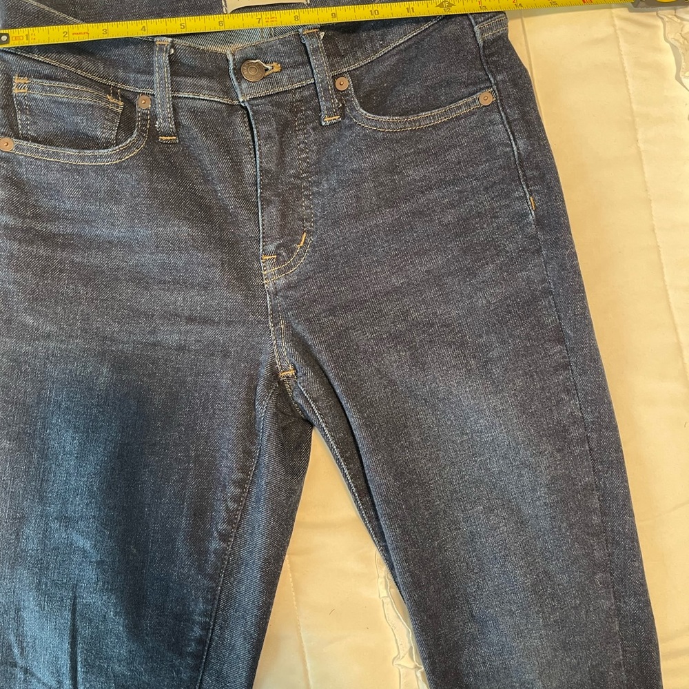 EUC Madewell 9” mid-rise skinny jeans - size size 25 (2) - Picture 6 of 9